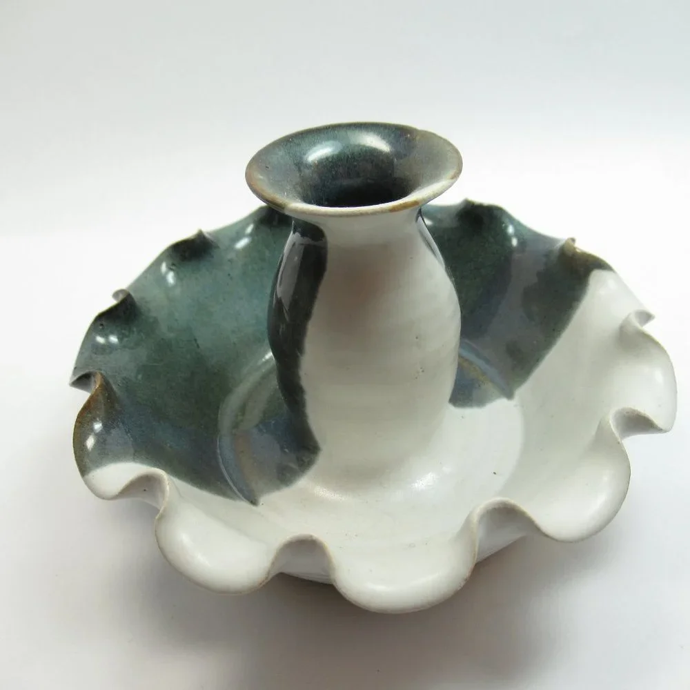 Sheltons Pottery this listing